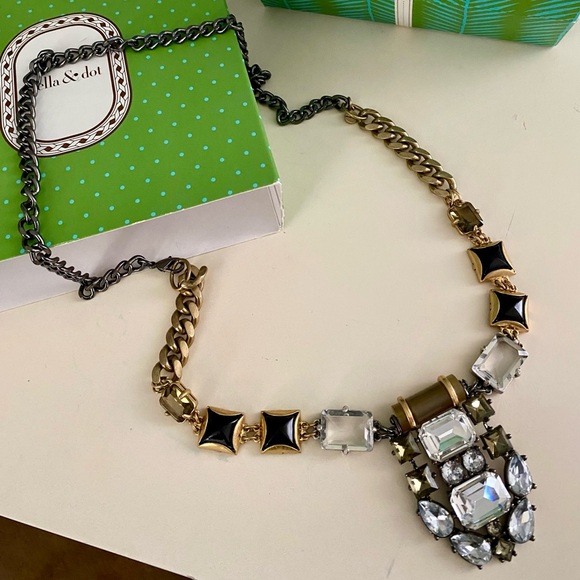 Stella & Dot jeweled necklace ~ NEW with original boxes - Picture 1 of 4